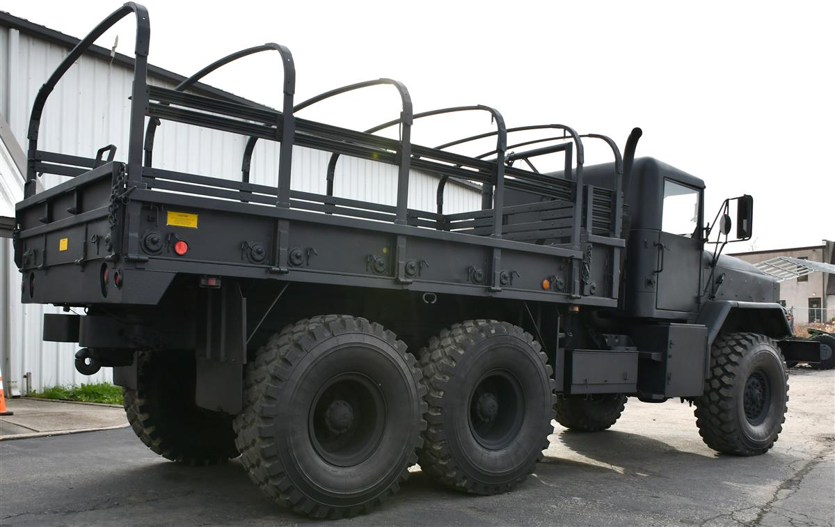 487973e4-bc79-42e4-b38f-342911987d68-11212025-cropped-M925A2%20(12)