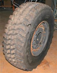 MRAP-373 | MRAP-373 Goodyear MVT 39585R20 Tire With Rim 100% Tread (4).JPG