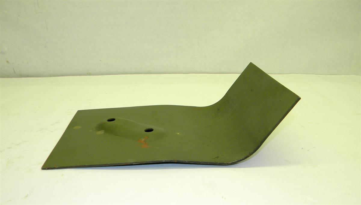 M35-415 | 2530-00-753-9382 Brake Booster Skid Plate. USED.  (3).JPG