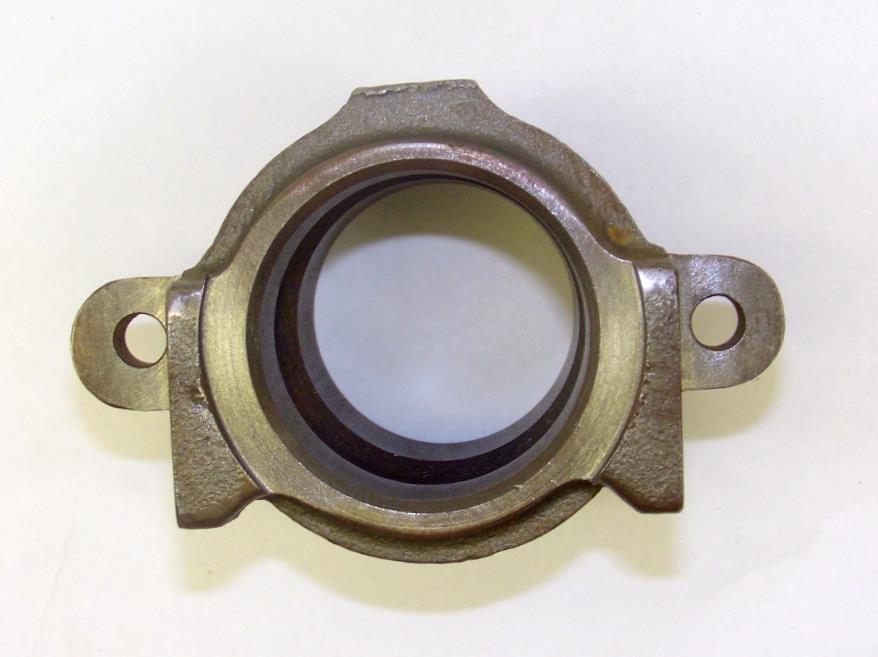 M35-349 | 2520-00-752-0966 Support, Clutch Rlease Bearing (1).JPG