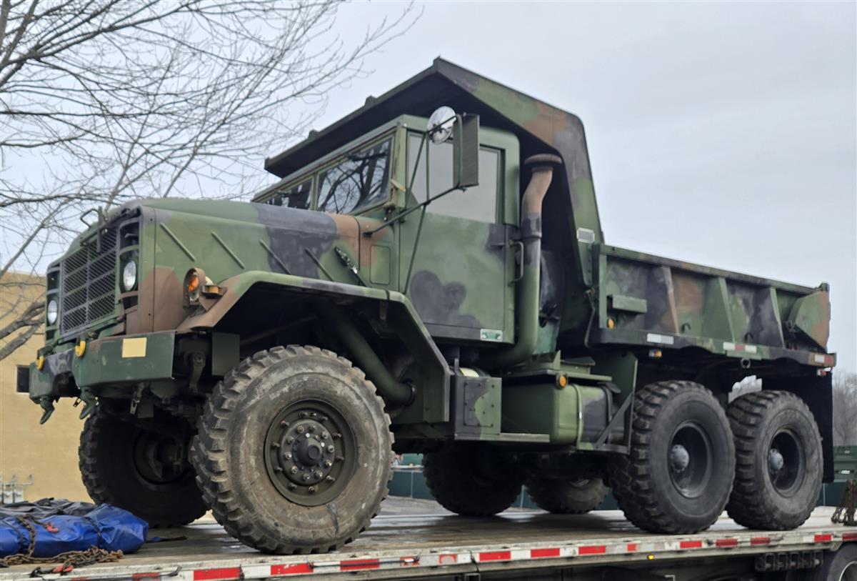 62192e3b-b859-4a25-a346-2d62bdbfff7f-01122026-cropped-M929A2%20Dump%20Truck%208