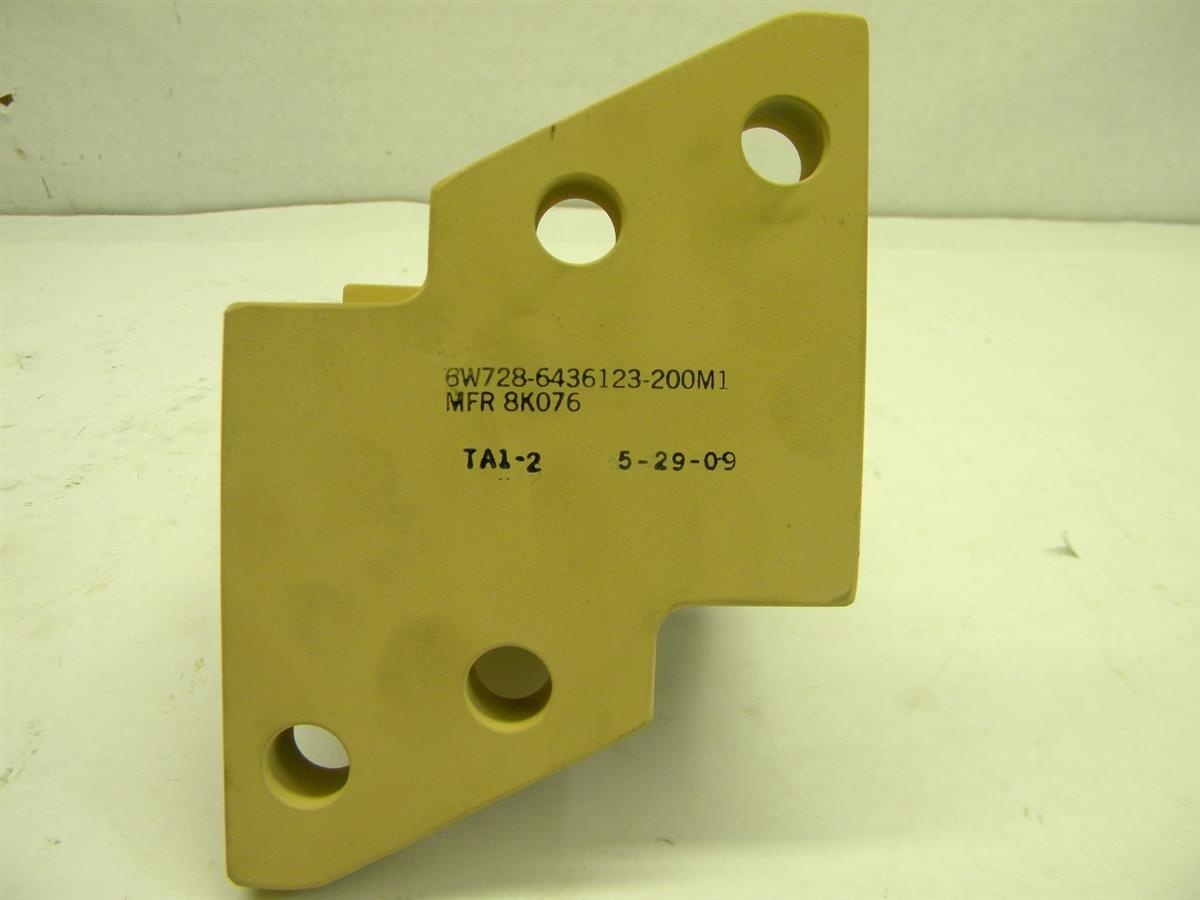 MRAP-157 | 2510-01-569-6384 Upper Door Hinge Assembly for MRAP Caiman Plus. NOS (5).JPG