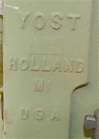 5T-2300 | 5T-2300 Vise Bench and Pipe 6 inch Jaw (4).JPG