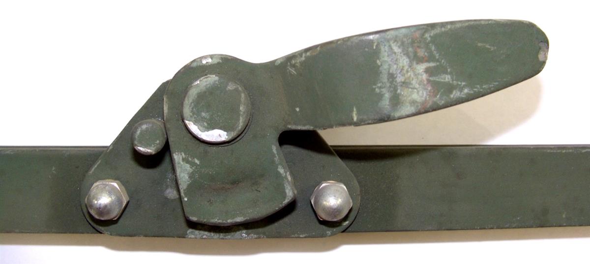 9M-755 | 2510-01-110-4060 Frame, Vehicular, Driver Side Windshield Glass Lower Frame with Lock (3).JPG
