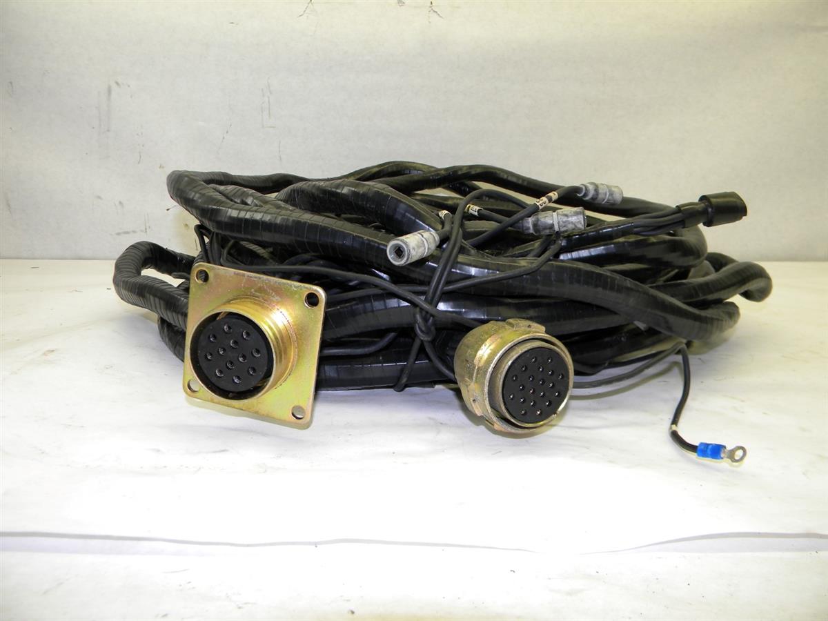 HEM-159 | 6150-001-165-6063 Chassis Wiring Harness for HEMTT. NOS (4).JPG