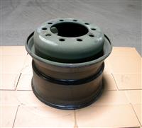 TR-195 | 2530-00-437-0974 Wheel, Pneumatic tire, Rim 19.5 x 11.75 10 Lug Nuts 1 Inch (1).JPG
