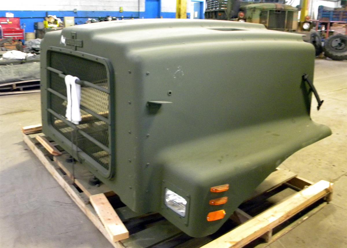 HEM-166 | 2510-01-554-5190 Cab Hood Assembly with Headlights for MTVR 7 Ton. NOS (8).JPG