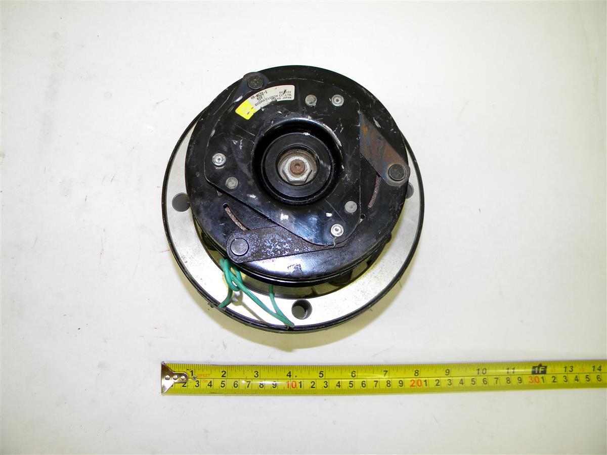 SP-1407 | 24 Volt Refrigeration Compressor with Clutch PN 638652 (1).JPG