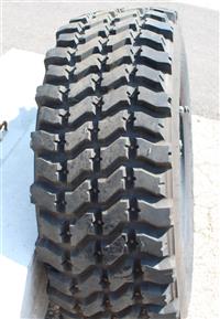 TI-415 | TI-415 Tire Pictures (3).JPG