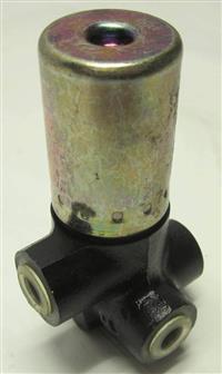 HM-3483 | Front Brake Line Pressure Valve HMMWV (3).JPG