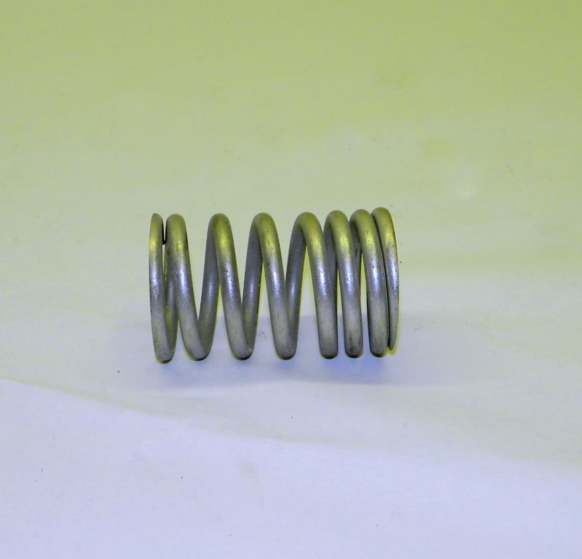 M35-491 | 5360-00-848-8399 Outer Valve Spring for M35A2 Series with Multi-Fuel Engine. NOS.  (3).JPG