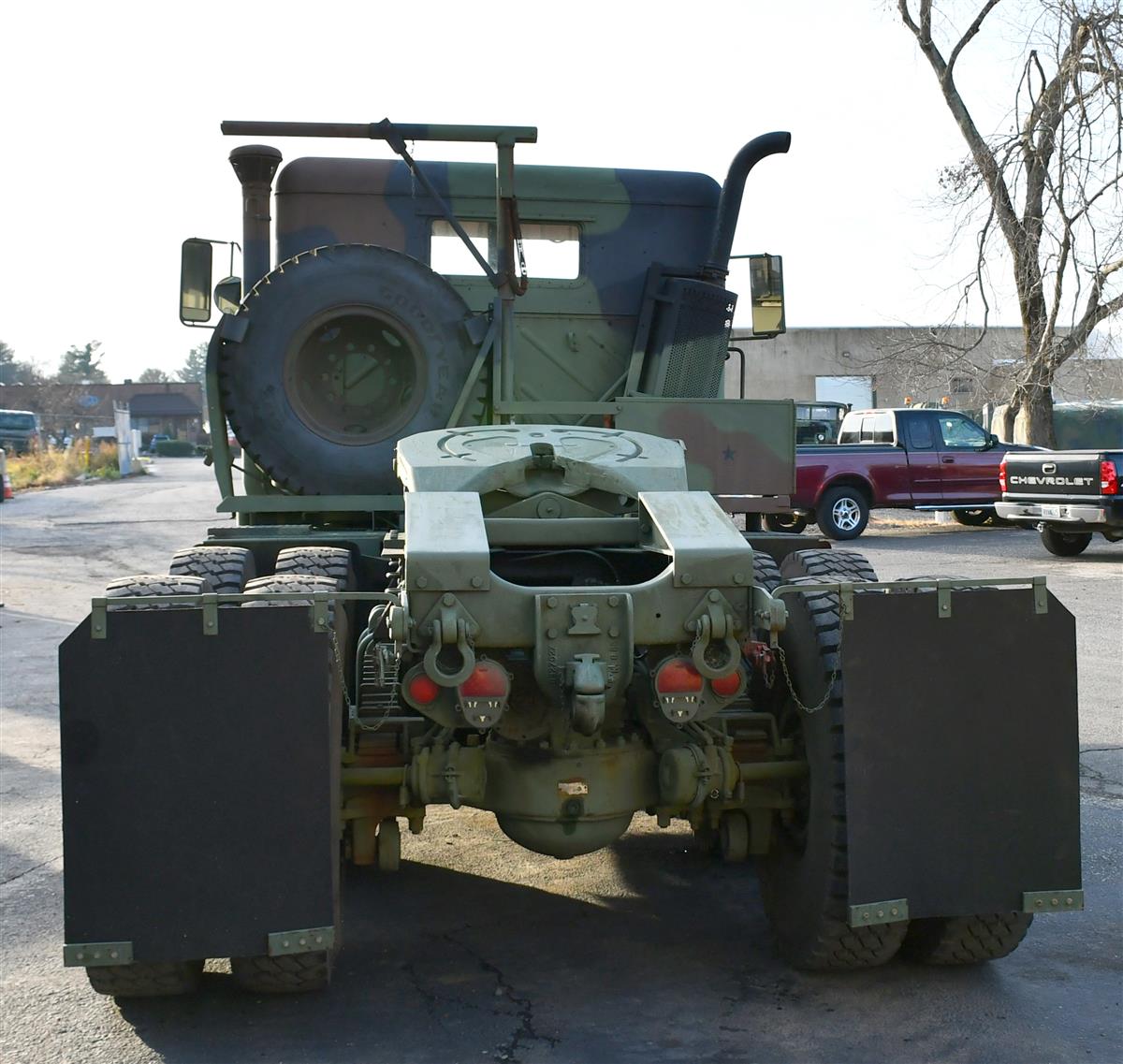 8da57ef4-6b06-4e7b-bb31-529c9325d3db-12122025-cropped-Tractor%20(3)