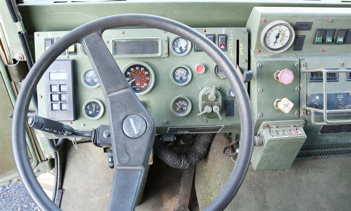 9b475e1a-6826-4cf6-bec3-83b2ba14c947-03242025-cropped-Interior%20(10)