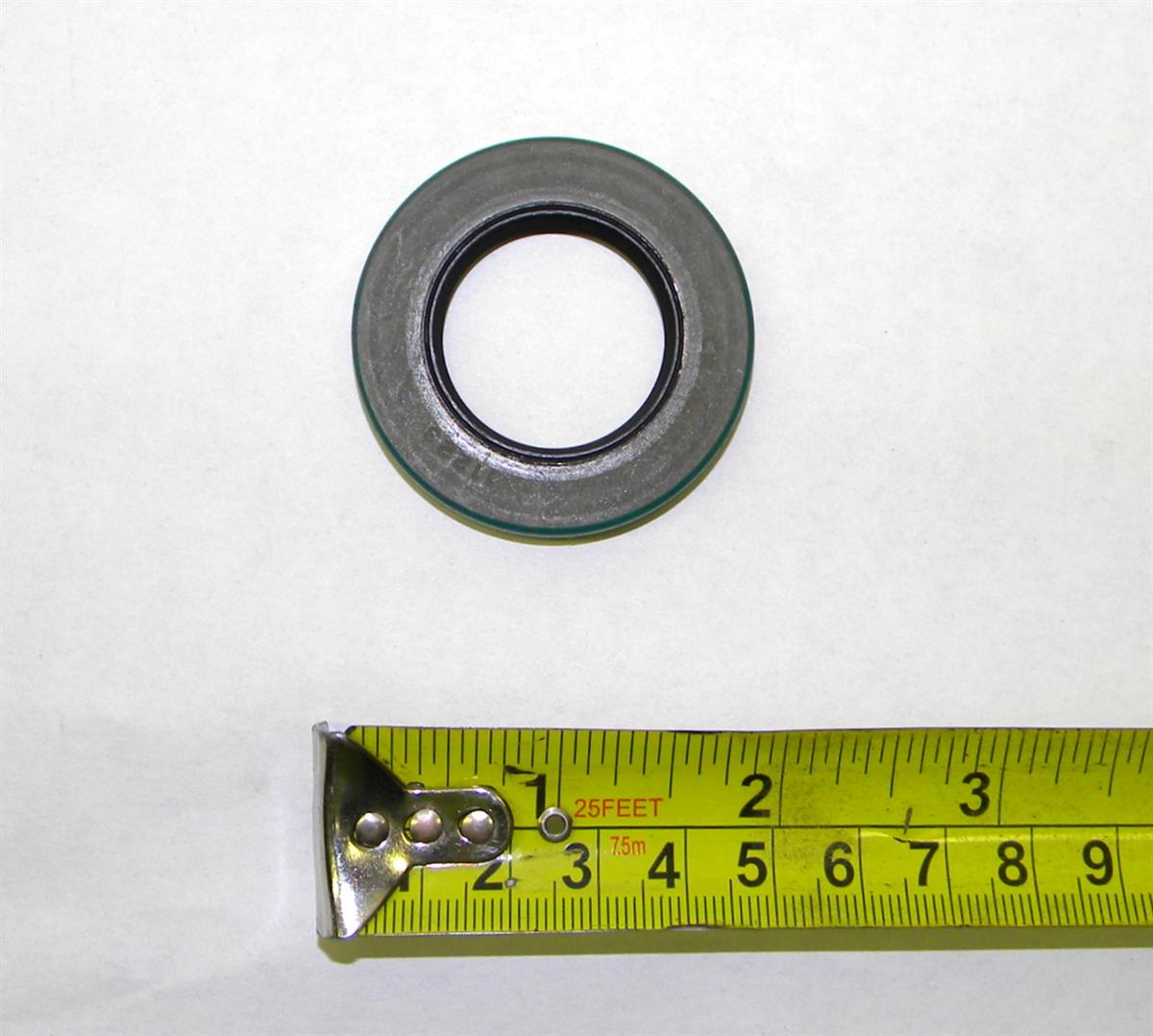 M35-487 | 5330-00-167-8208 Fan Belt Adjuster Idler Pulley Grease Seal for Multi-Fuel Engine LDS-465-2. NOS.  (2).JPG