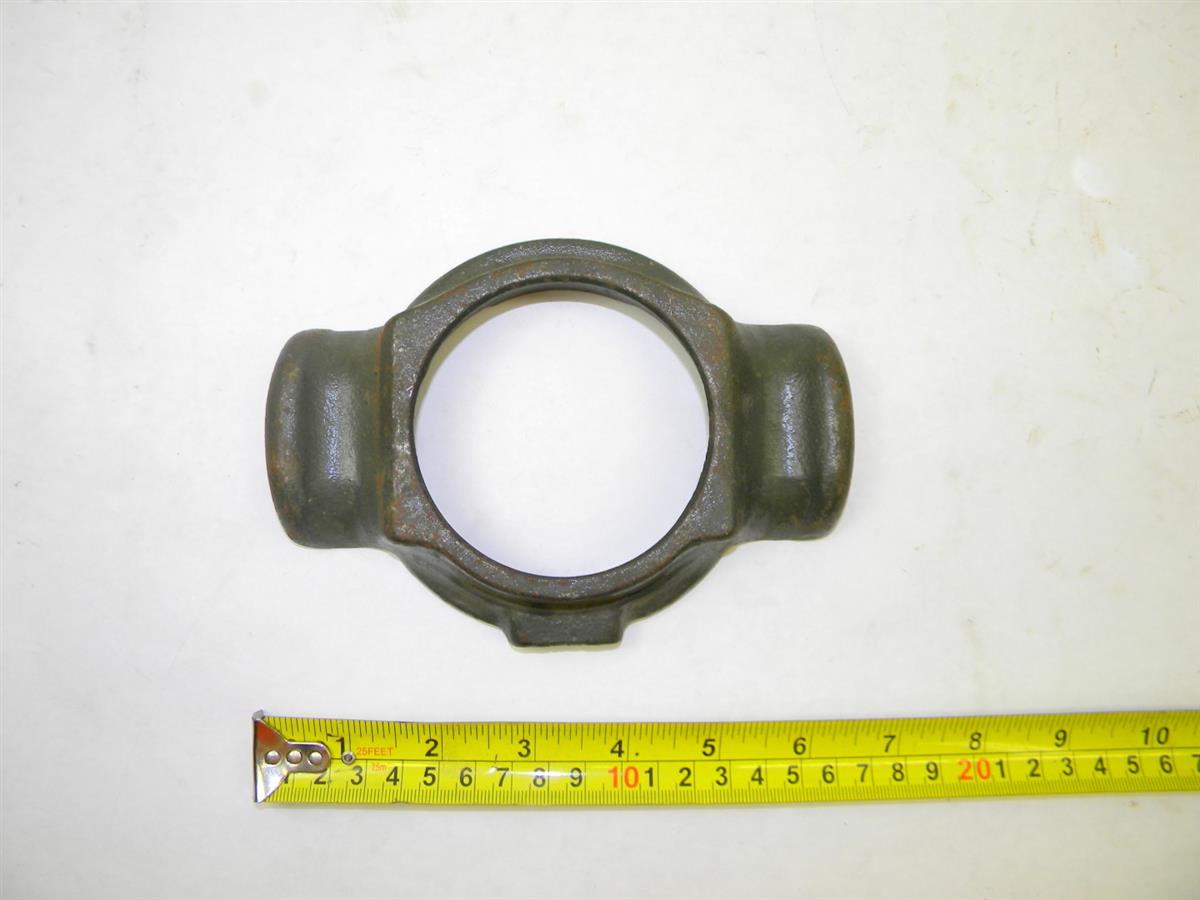 COM-3035 | 2510-00-736-8627 Saddle, Top Spring Saddle for M35 Gas, M35A2 Series and M35A3 Series NOS (2).JPG