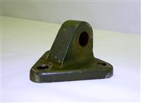 COM-5178 | 2510-00-740-9514 Shackle Mount for Front Bumper Upper and Lower and Rear for M939 A1 and A2 Series 5 Ton. USED (3).JPG