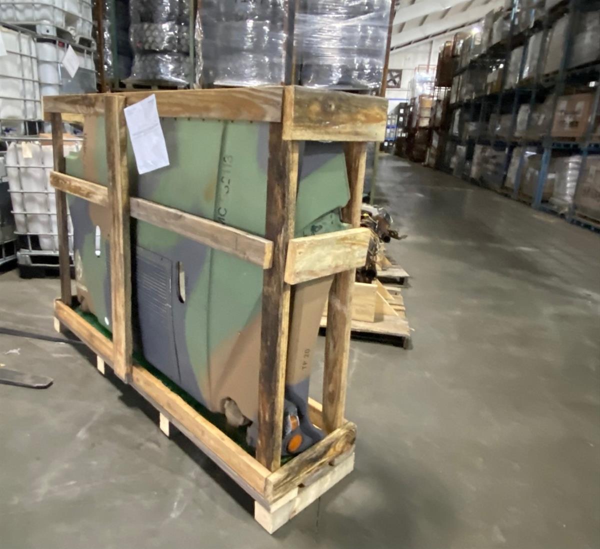 HM-1525 | HMMWV Front Hood  - in Crate (6).jpg