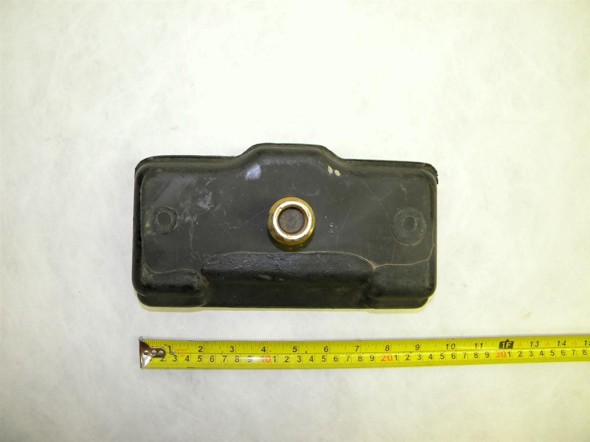 SP-1494 | 2530-01-053-4374 Track Shoe Pad for M578 Recovery Vehicle Full Tracked. NOS.  (2).JPG