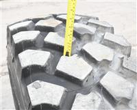 TI-1880 | TI-1822 Tire (13).JPG