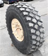TI-1880 | TI-1822 Tire (14).JPG