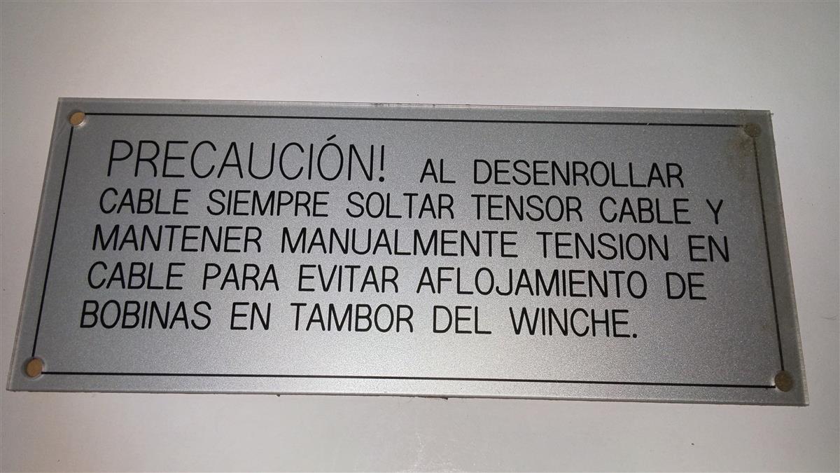 DT-359 | Precaucion Tensor de Cable Decal.jpg