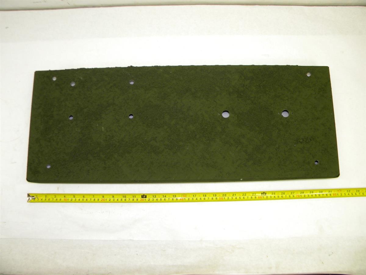 5T-807 | 2590-00-408-4643 Anti Skid Running Board, Left Hand for M809 Series (2).JPG