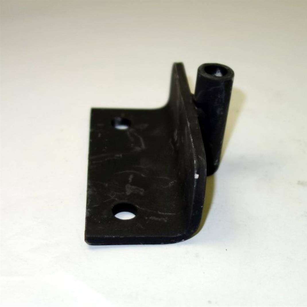 M9-6109 | 2510-01-091-8131 Hood Bracket Assembly for M915 Series NOS (4) (Large).JPG