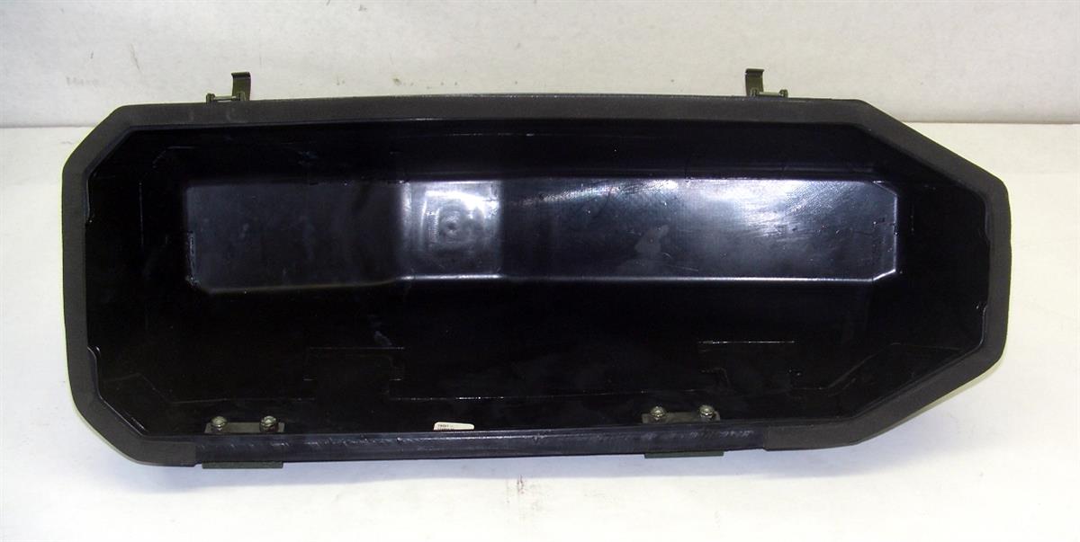 HM-541 | 2590-01-495-8144 Cover, Vehicular Components, 3 and a Half Ton Jack Stowage Box Cover (1).JPG