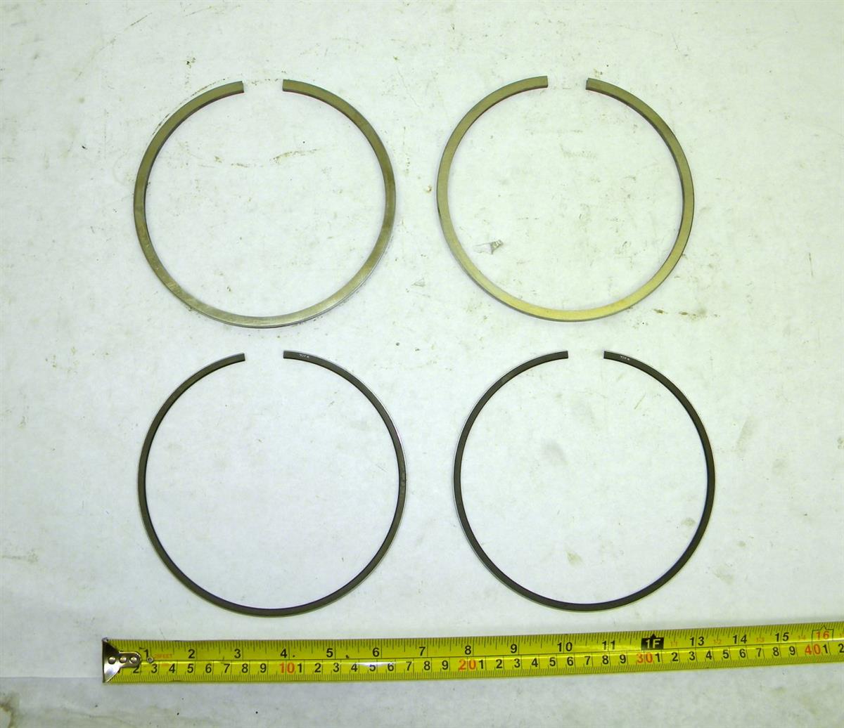 SP-1454 | 2805-00-293-9667 Piston Ring Set. Unknown Applcation. NOS (4).JPG