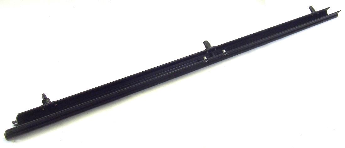 HM-496L | 2590-01-198-2895 LH soft top pillar connector HMMWV (2).JPG