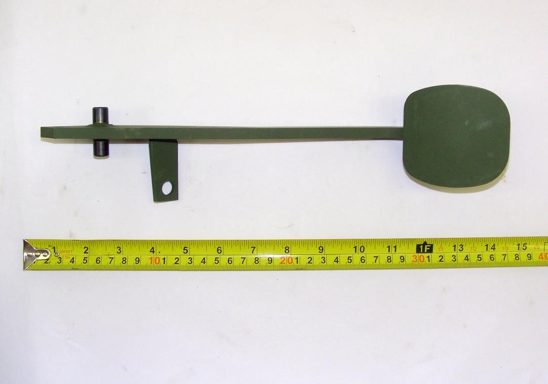 FM-176 | 2540-01-388-2781 Pedal, Control, Brake Pedal (2).JPG