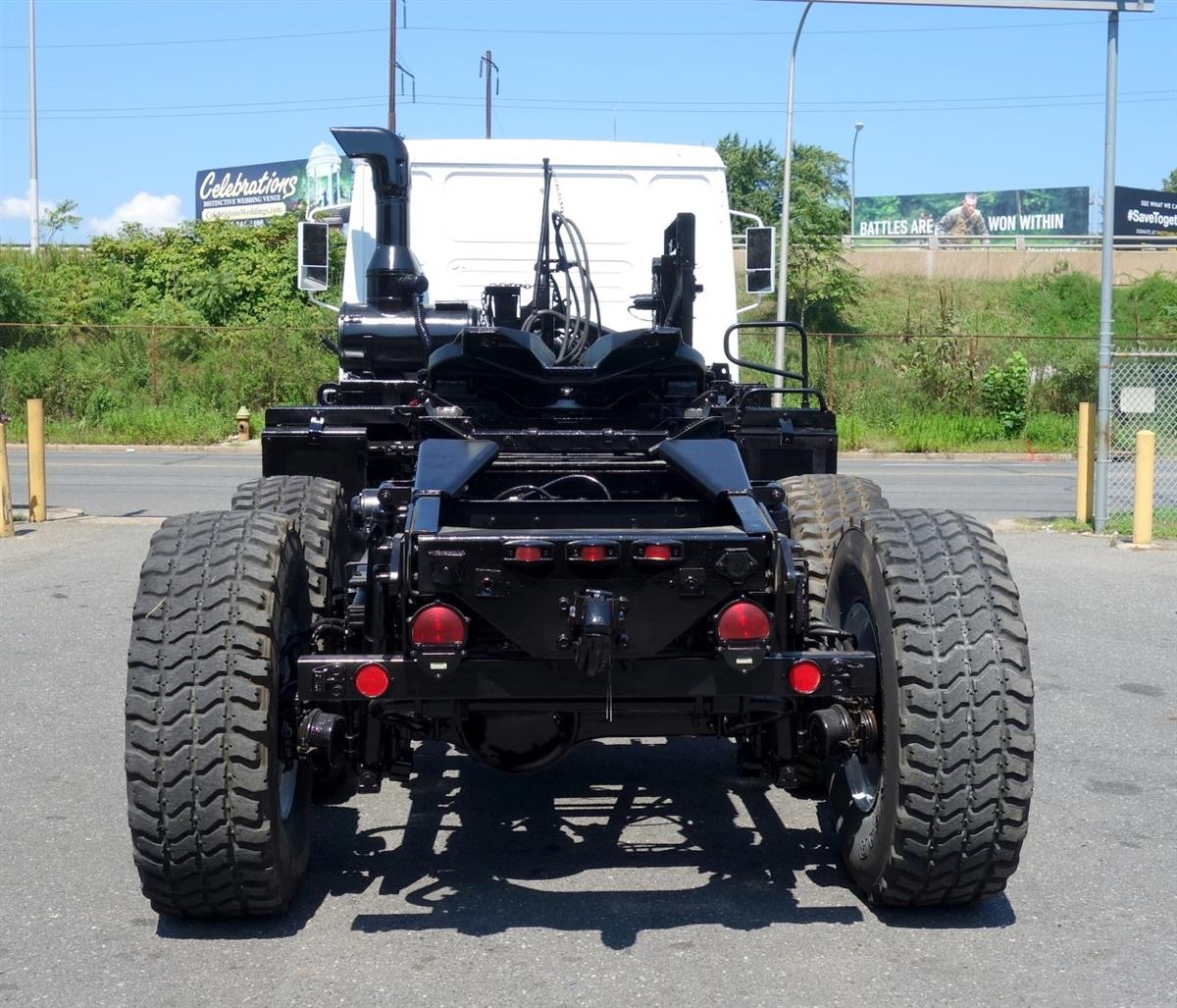 cf3116ed-f416-4b4a-b02f-ee022ee00424-09072017-cropped-Holt%20Tractor%20(5)