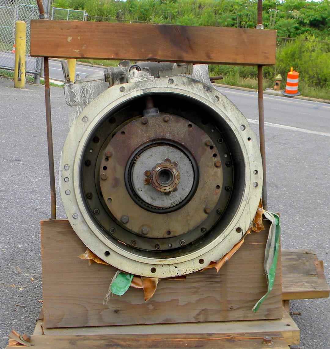 SP-1713 | 2320-00-873-5420 Caterpillar 4R219 Transmission for M559 Caterpillar Goer (26).JPG