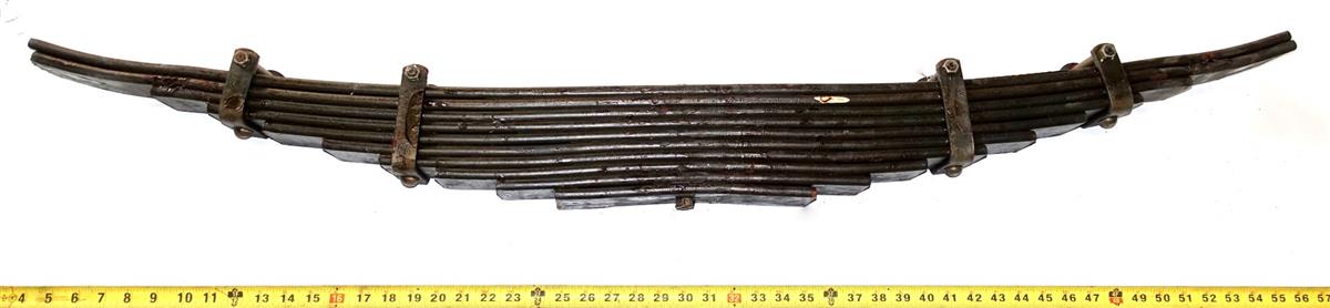 M35-682  | 2510-00-200-1053 M35 Rear Leaf Spring for M35 M35A1 M35A2 2 12 Ton Trucks (1) (Large).JPG