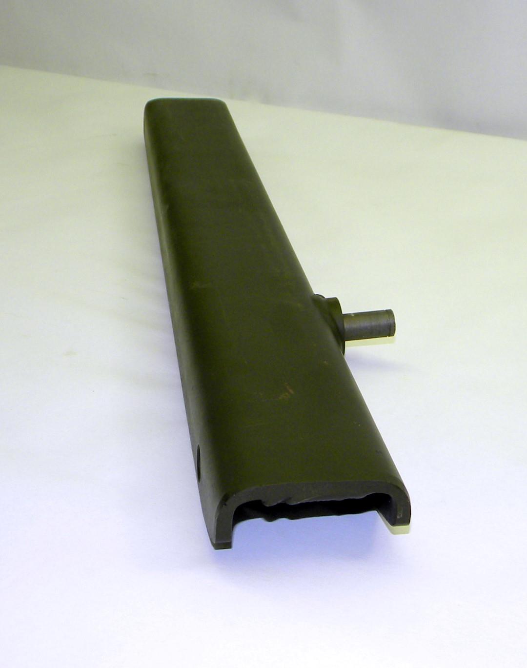 SP-1730 | 2510-00-472-4332 M551 Sheridan Full Tracked ARAAV Lower Left Surfboard Support  (2).JPG