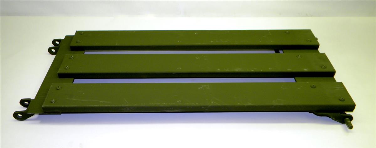 TR-212 | 2510-00-733-9505 Right Side End Gate Slat Assembly for M101A1 Trailer NOS (5).JPG
