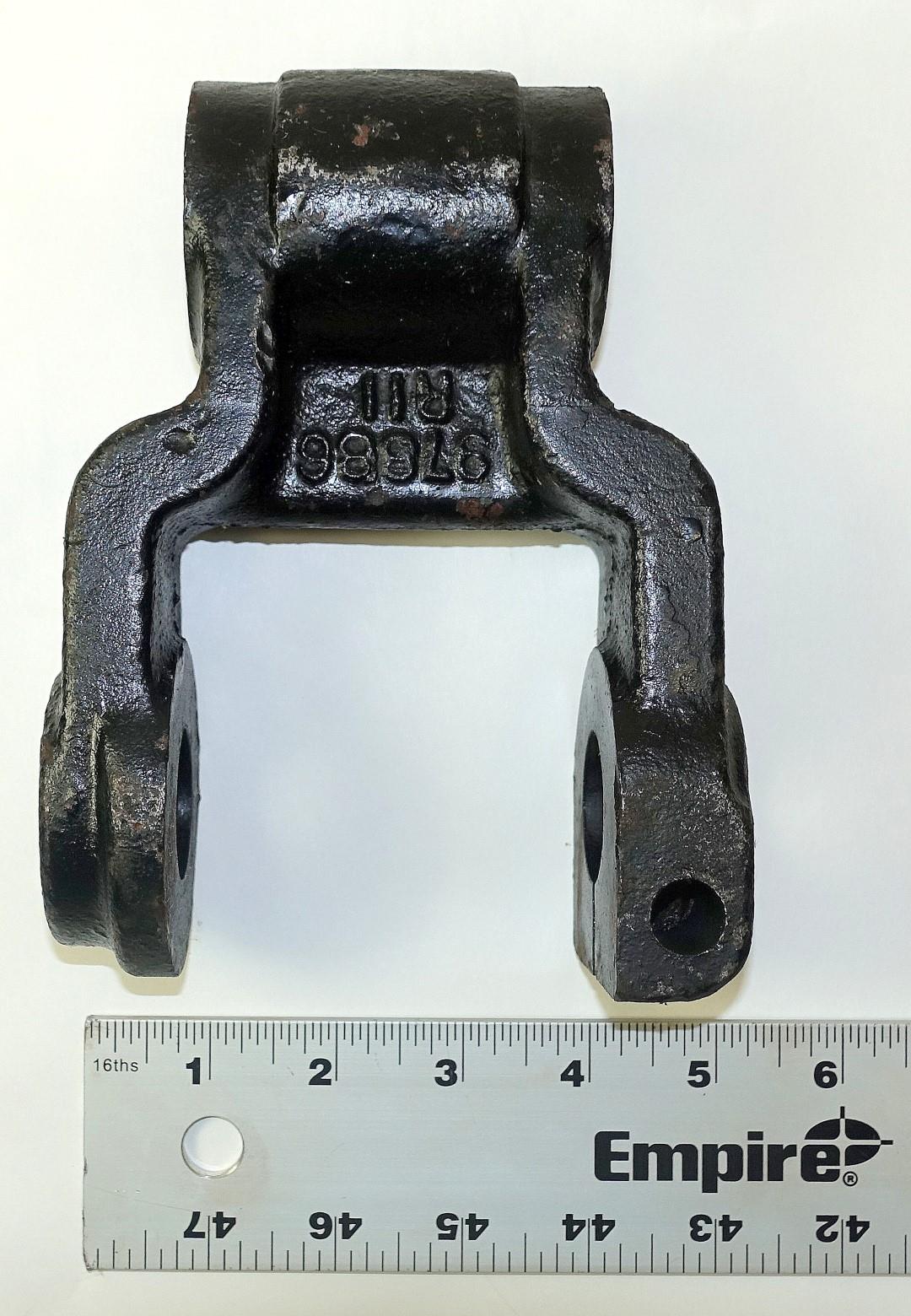 9M-870 | 2510-01-158-3243 M939 Front Leaf Spring Shackle (6) (Large).JPG