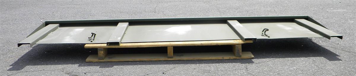 HEM-193 | 2510-01-236-7258 Head Tailgate Assembly for MK17A1 Cargo Trailer (4).JPG