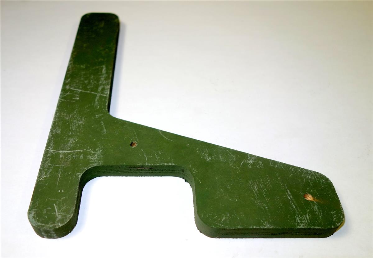HM-775 | 2510-01-374-0000 Front Floorboard Tunnel Insulation Panel for HMMWV NOS (3).JPG