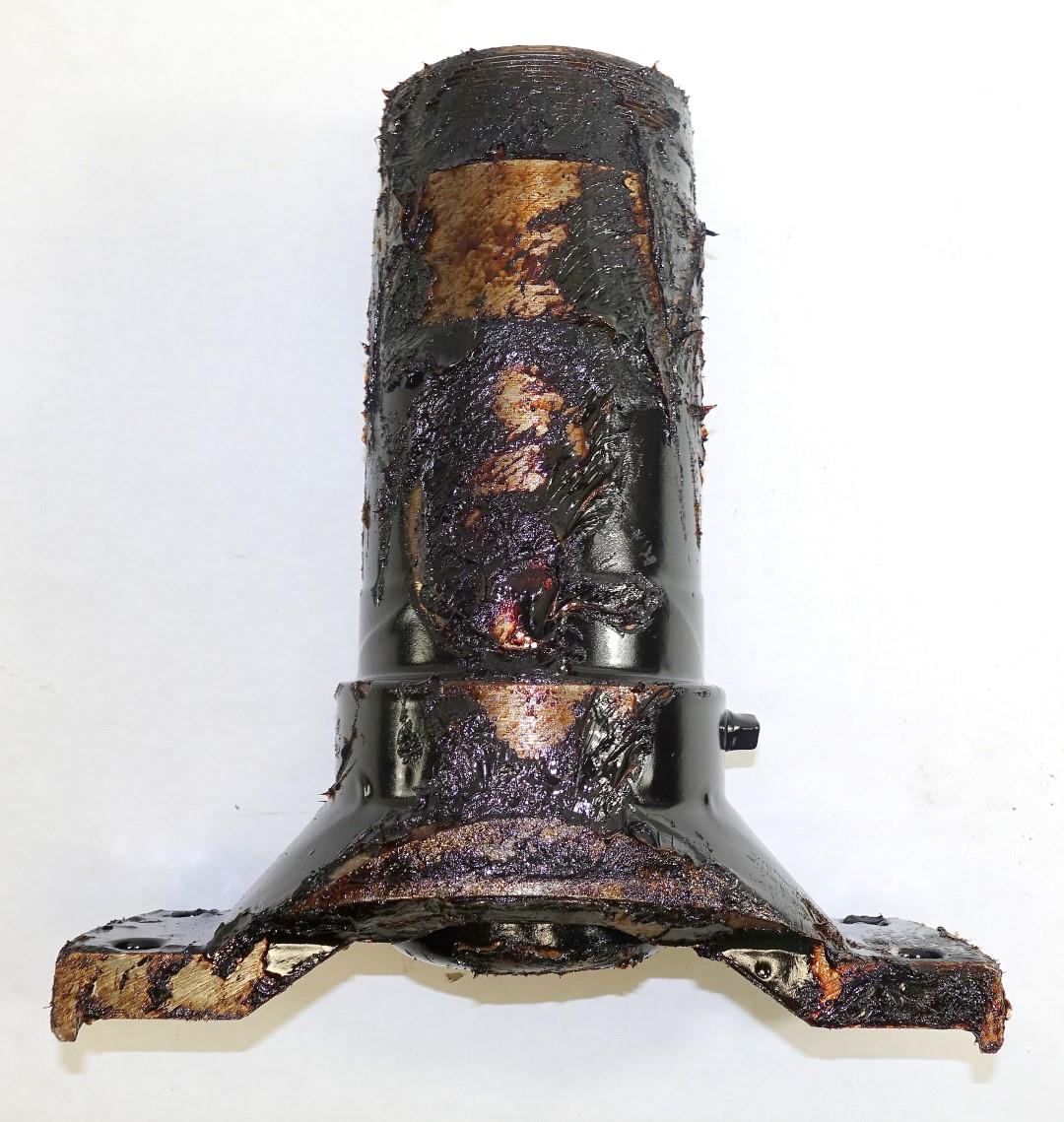5T-907 | 2520-00-734-8890 Universal Joint Yoke with dust plug NOS (2) (Large).JPG
