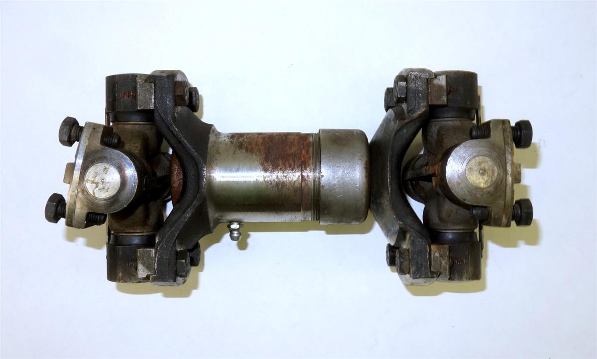 5T-850 | 2520-00-740-9908 Shaft Assembly for Power Divider to PTO for M62 M246 M246A2 M543A2 and M816 5 Ton Wrecker T (3).JPG