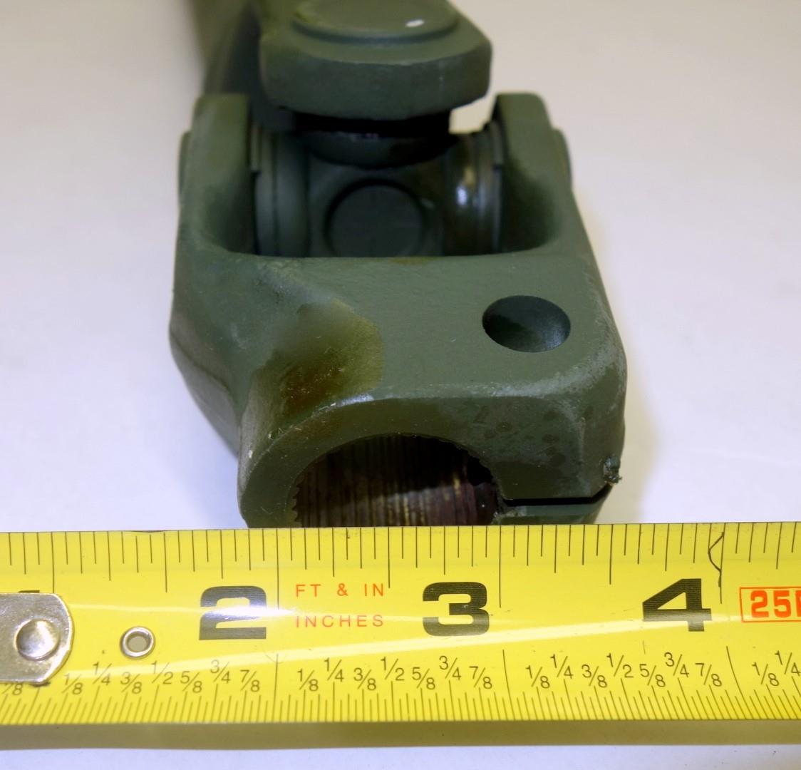 9M-727 | 2520-01-369-5335 steering shaft M939 NOS (7).JPG