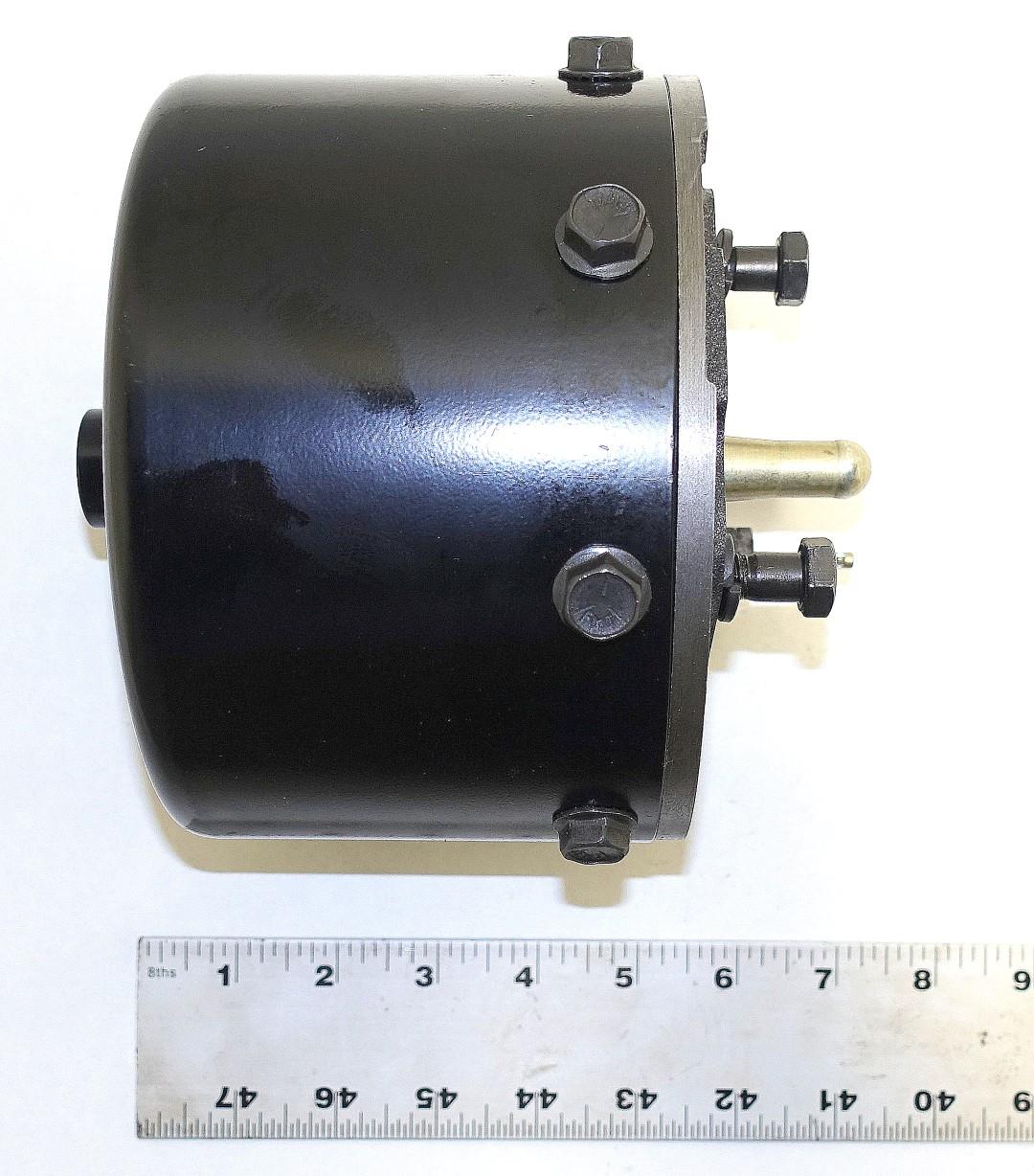 SP-2044 | 2530-00-630-0058 Hydraulic Air Brake Chamber for Case Model W24B Loader NOS (3) (Large).JPG