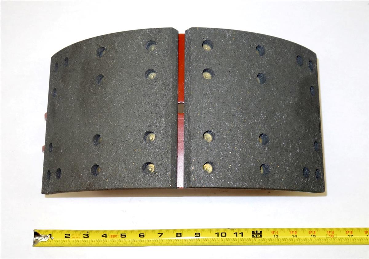 M9-6117 | 2530-01-071-9891 Brake Shoe with Roller M915 Truck Tractor NOS (5).JPG