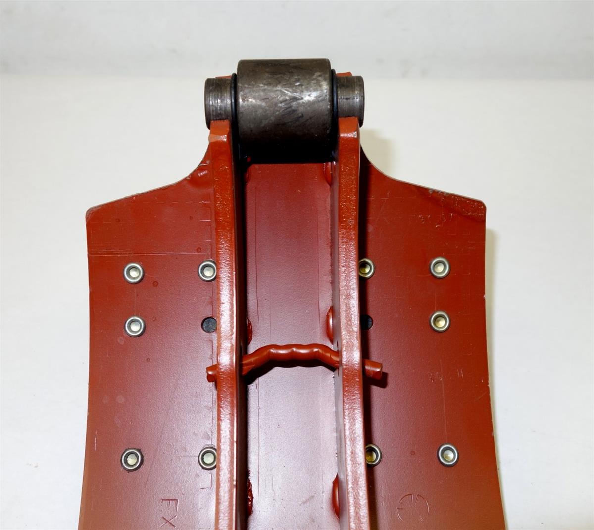 M9-6117 | 2530-01-071-9891 Brake Shoe with Roller M915 Truck Tractor NOS (9).JPG