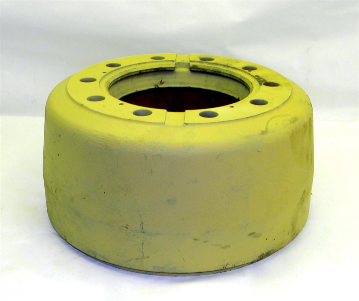 9M-817 | 2530-01-260-0695 Rear Brake Drum for M939 and M939A1 Series 5 Ton NOS as removed (3).JPG