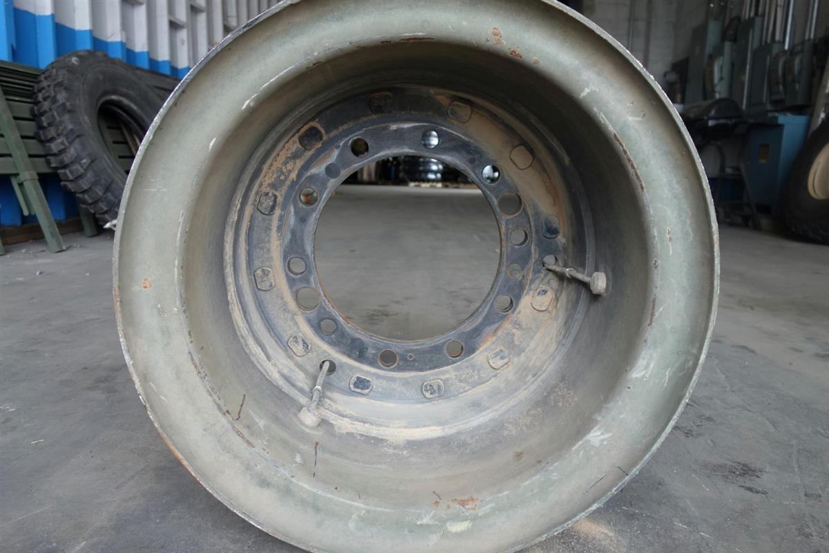 HET | 2530-01-355-0639 Wheel Rim for M1070 (5).JPG