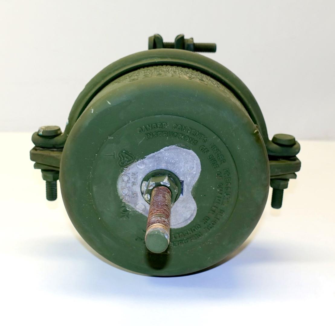 FM-230 | 2530-01-394-8332 Rear Air Brake Chamber for LMTV and FMTV Trucks NOS (18).JPG