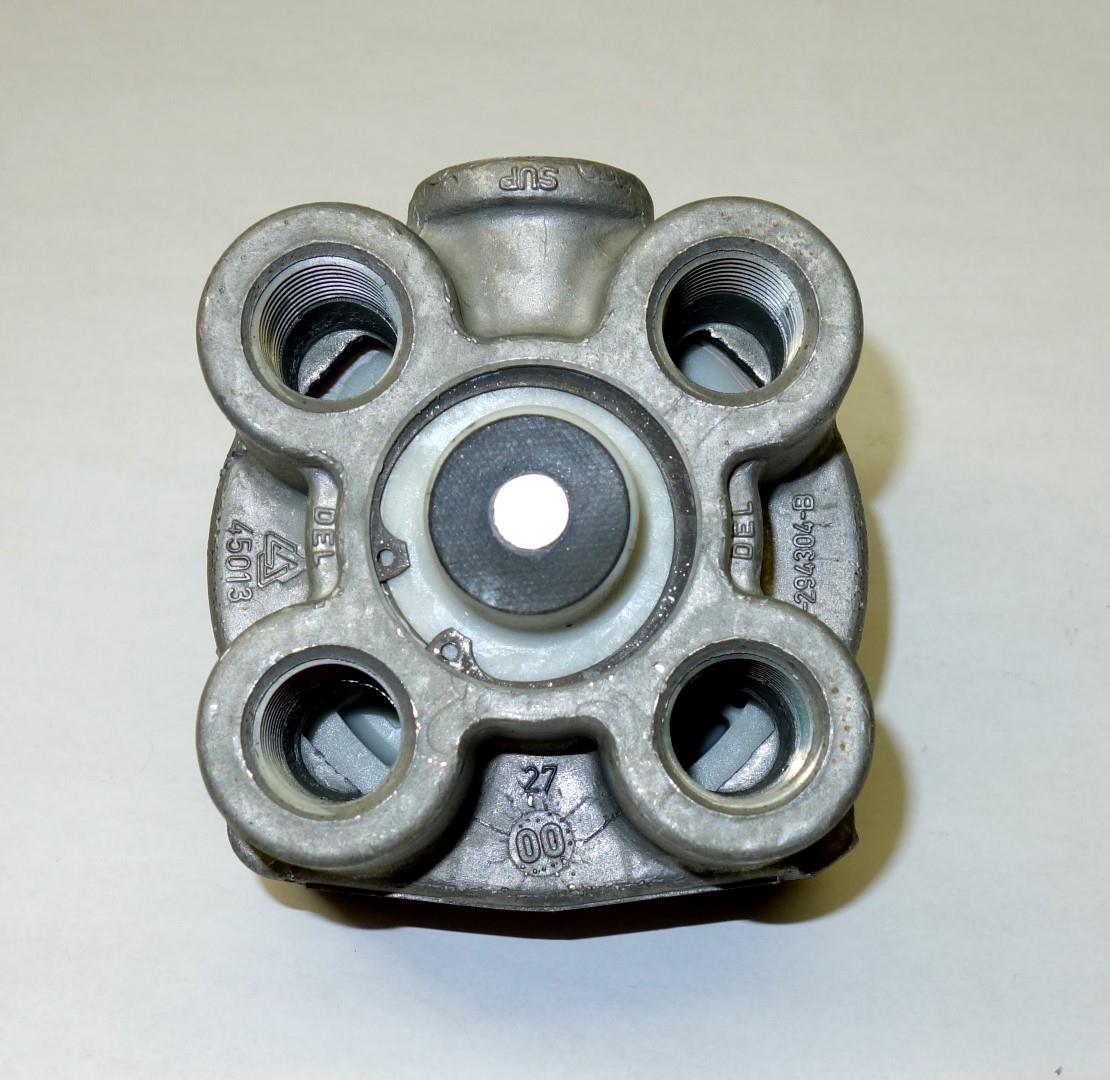 HEM-209 | 2530-01-474-5777 R12 Double C Air Pressure Relay Valve for HEMTT and MK23 NOS (1).JPG