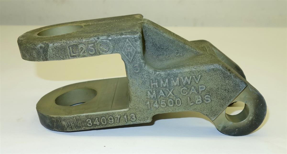 HEM-213 | 2530-01-520-6537 HMMWV Tow Bar End Adapter for Oshkosh MK36 LVSR and MRAP M-ATV NOS (8).JPG